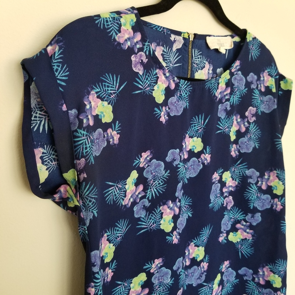 Pink Republic blue floral short sleeve blouse XS - Picture 2 of 8